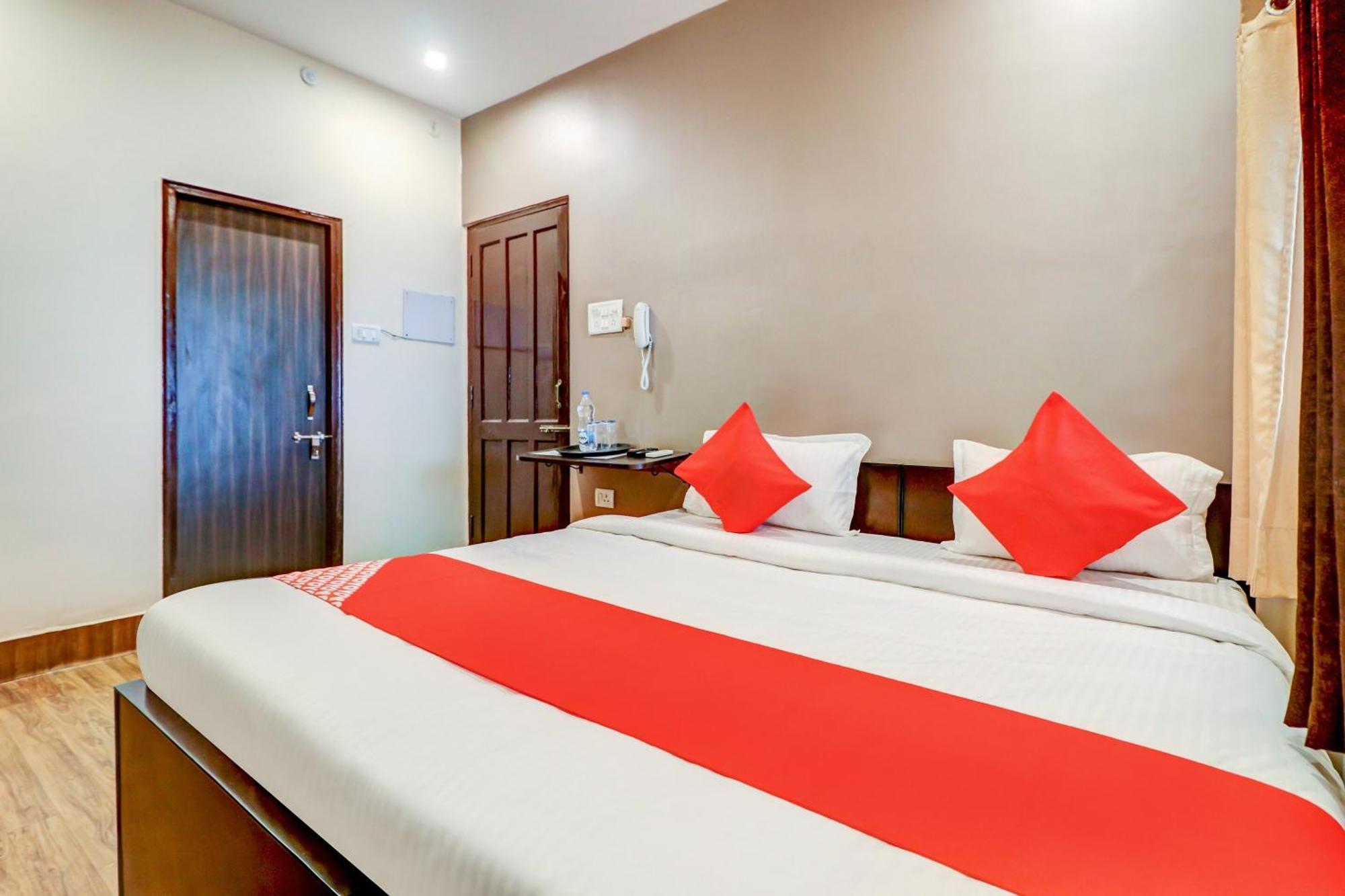 O M H Grand Hotel 4*