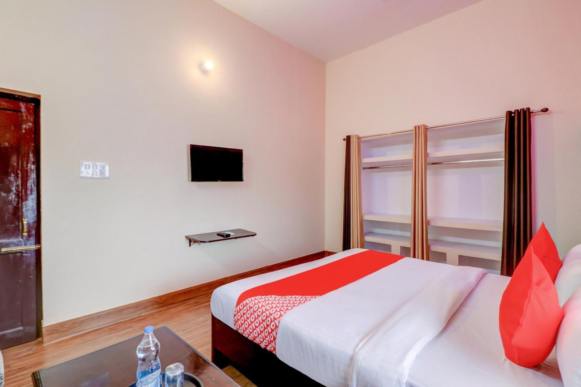 O M H Grand 4* Lucknow